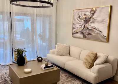 Modern Clean Living Space-Miramar